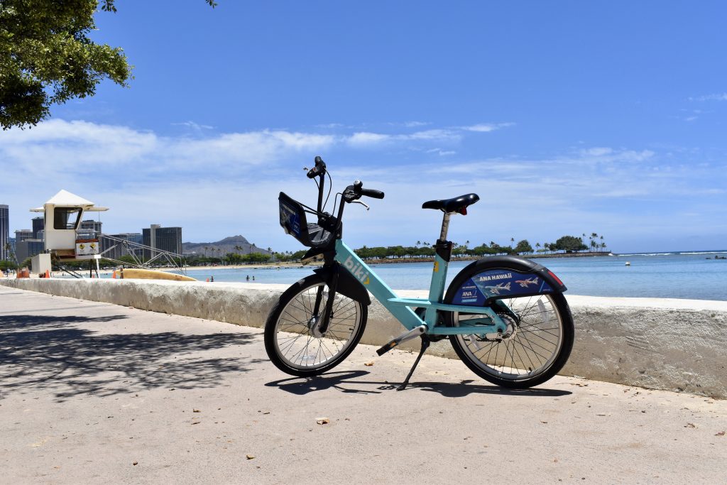 Biki on the Ala Moana Beach Park Shared-Use Path